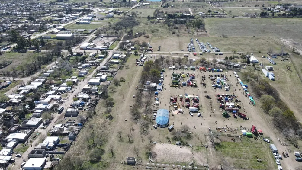 542756159_1208963014592928_5138094687122298412_n