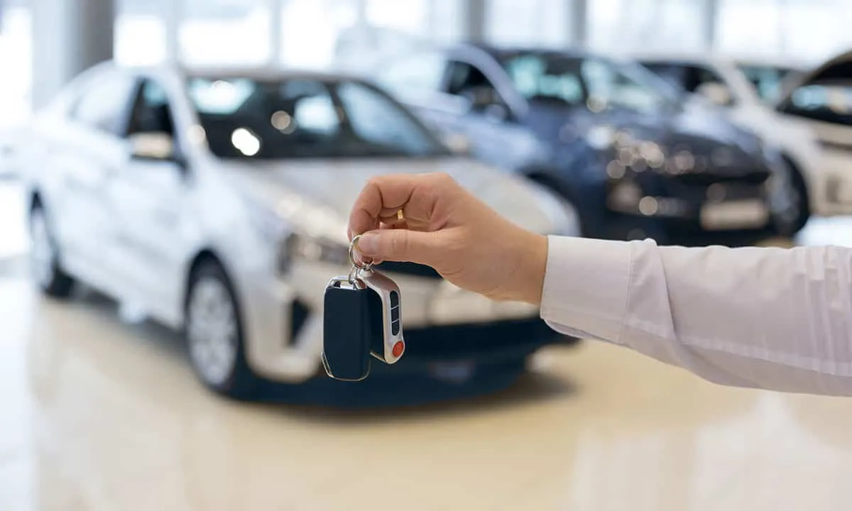 venta-de-autos-istock