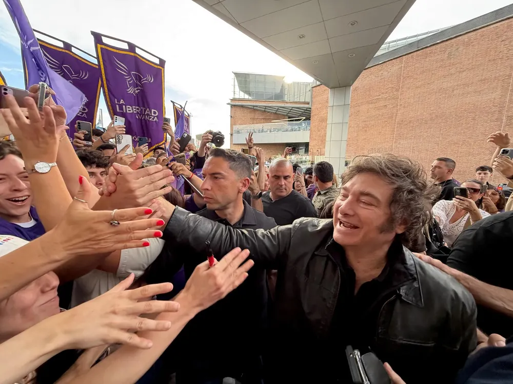 multimedia.grande.b9edc447ca57c92f.Z3JhbmRlLndlYnA=